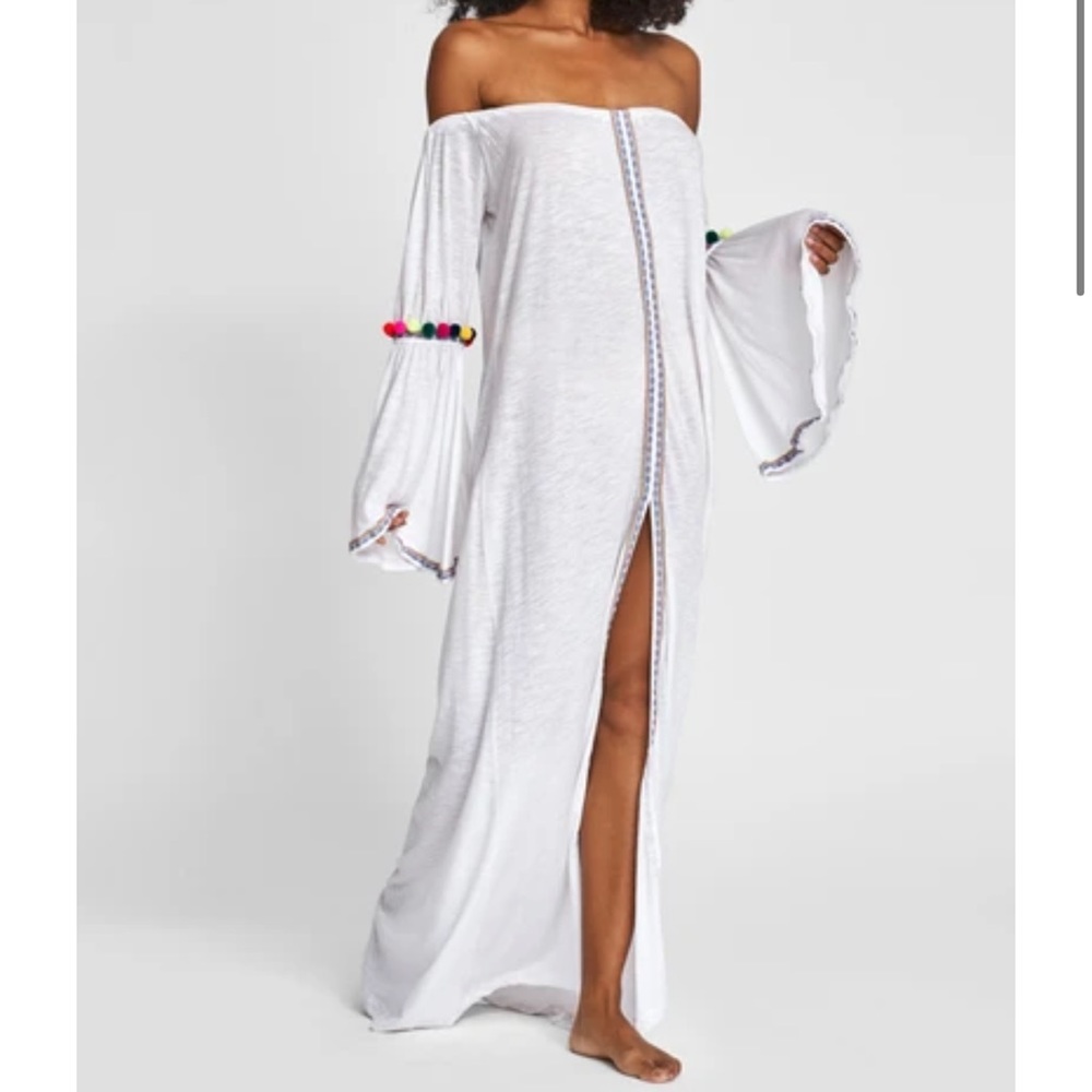 - Pitusa Gypsy maxi dress in white. One size